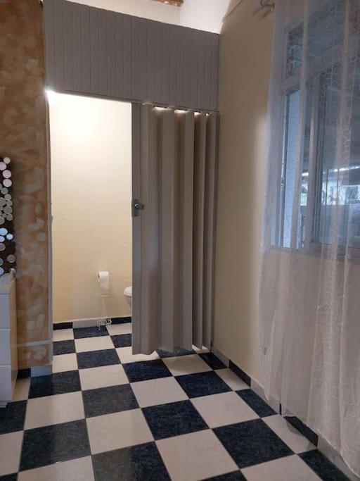 La Petite Maison, Spacieuse, Avec Jardin / Parking Sainte-Rose Εξωτερικό φωτογραφία