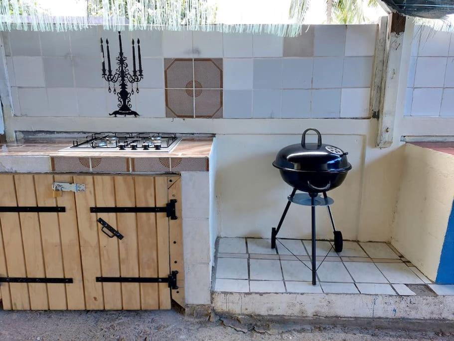 La Petite Maison, Spacieuse, Avec Jardin / Parking Sainte-Rose Εξωτερικό φωτογραφία